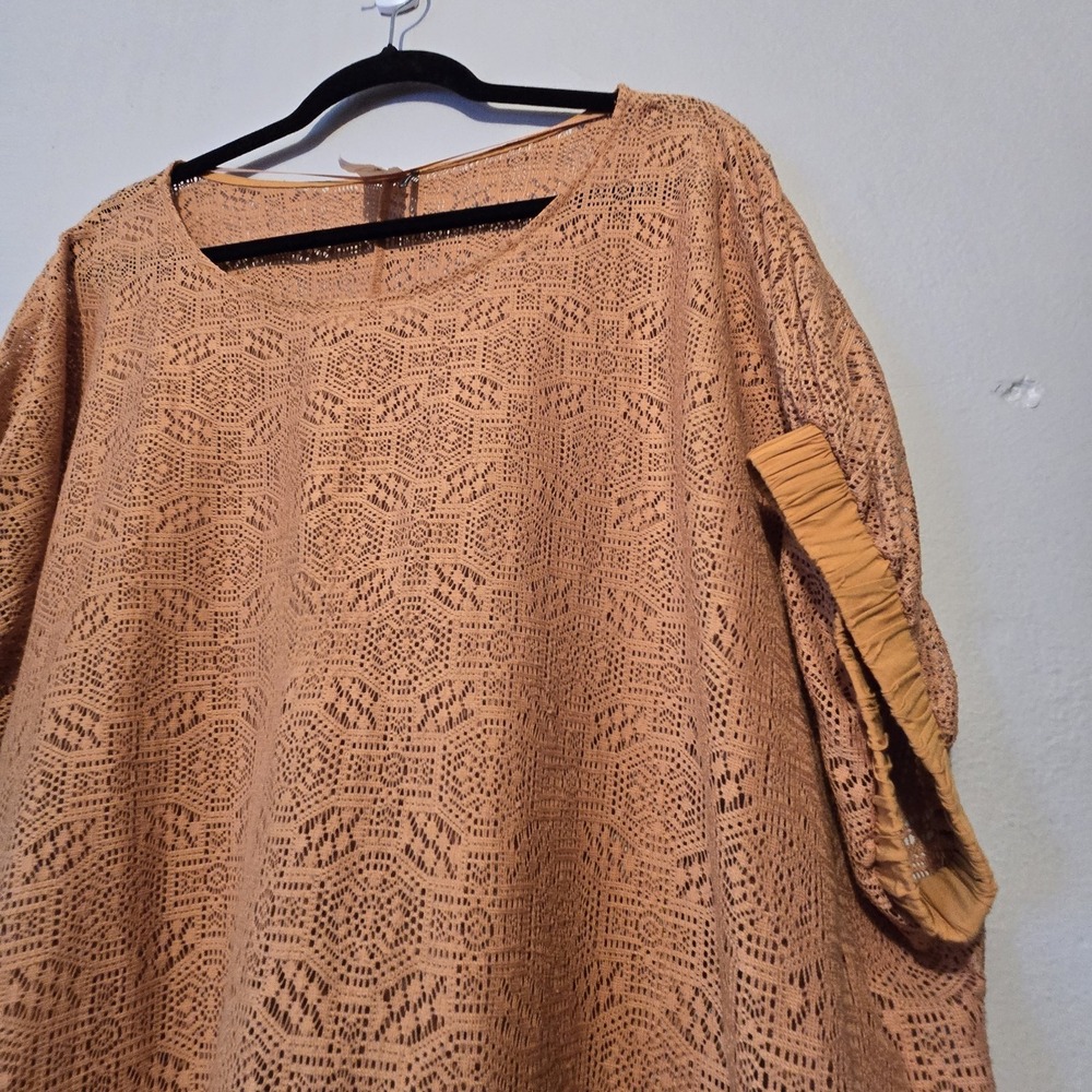 Anthropologie Akemi + Kin Bratton Lace Oversized Top Women M/L Gold Boho Cottage - Picture 2 of 10
